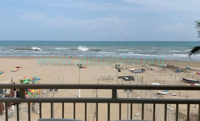 Appartamento 3 camere e 2 bagni – lungomare Trieste – 40720