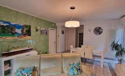 Bellissimo appartamento a soli 50 mt. dal mare – via Egeo – 37771