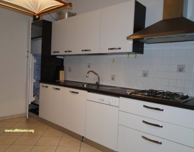 Appartamento 3 camere e 2 bagni – via Cavour – 42951