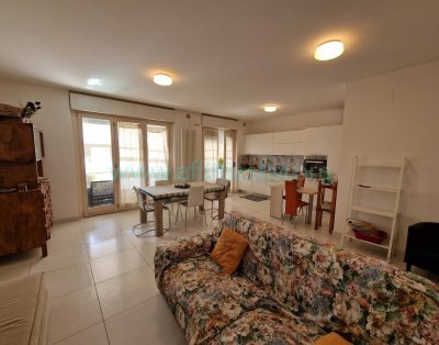 Appartamento nuovo a 150 mt. dal mare – via Nazionale – 43385