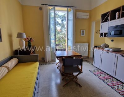 Appartamento al centro di Roseto a 200 mt. dal mare – 44374 – Piazza Dante