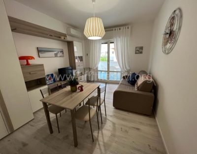 Appartamento a 50 mt. dal mare – via Somalia – 45172
